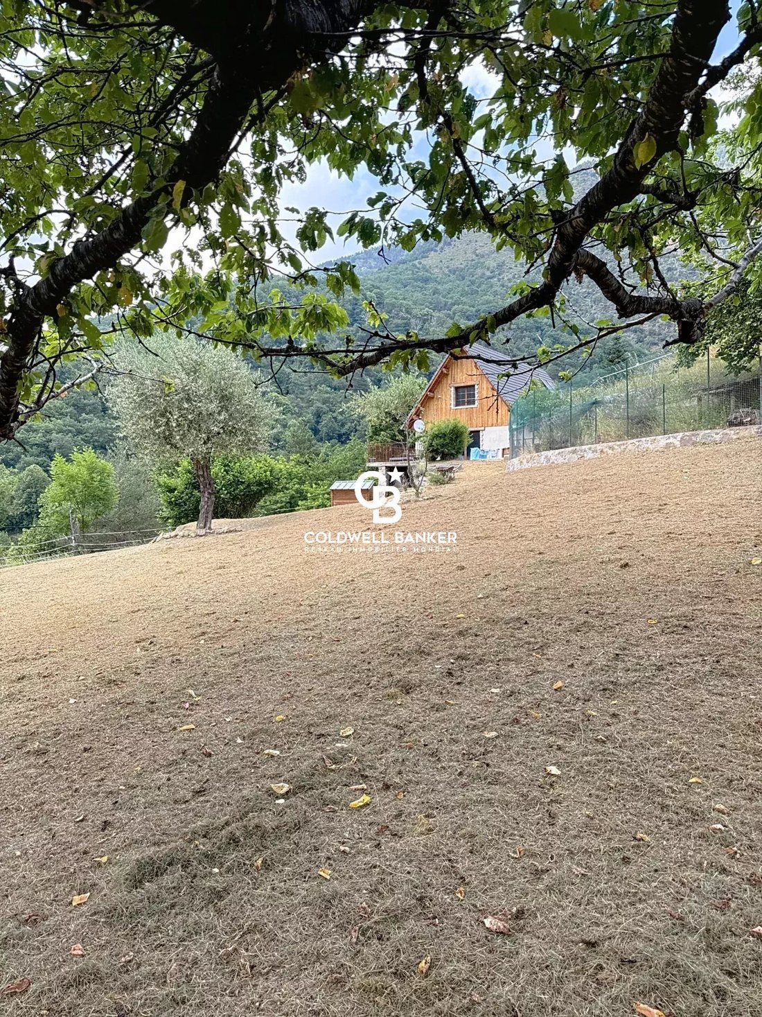 House in Saint-Martin-Vésubie, Provence-Alpes-Côte d'Azur, France 2 - 15835170