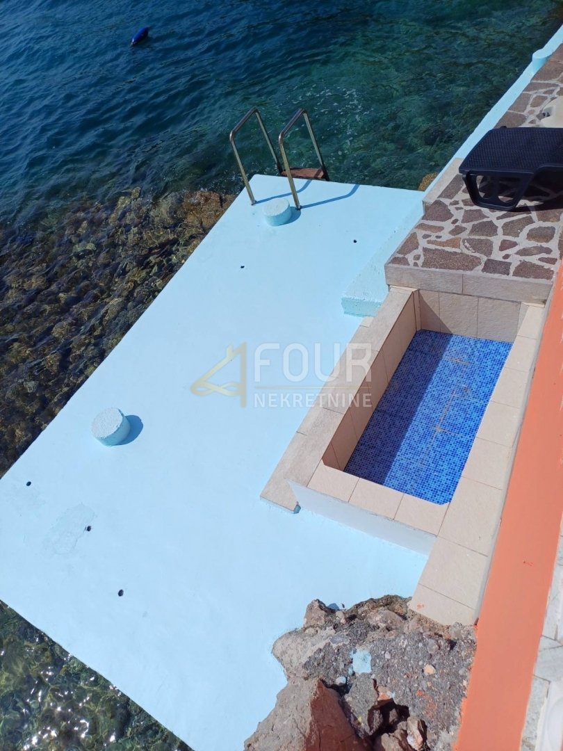 House in Karlobag, Lika-Senj County, Croatia 3 - 13567525