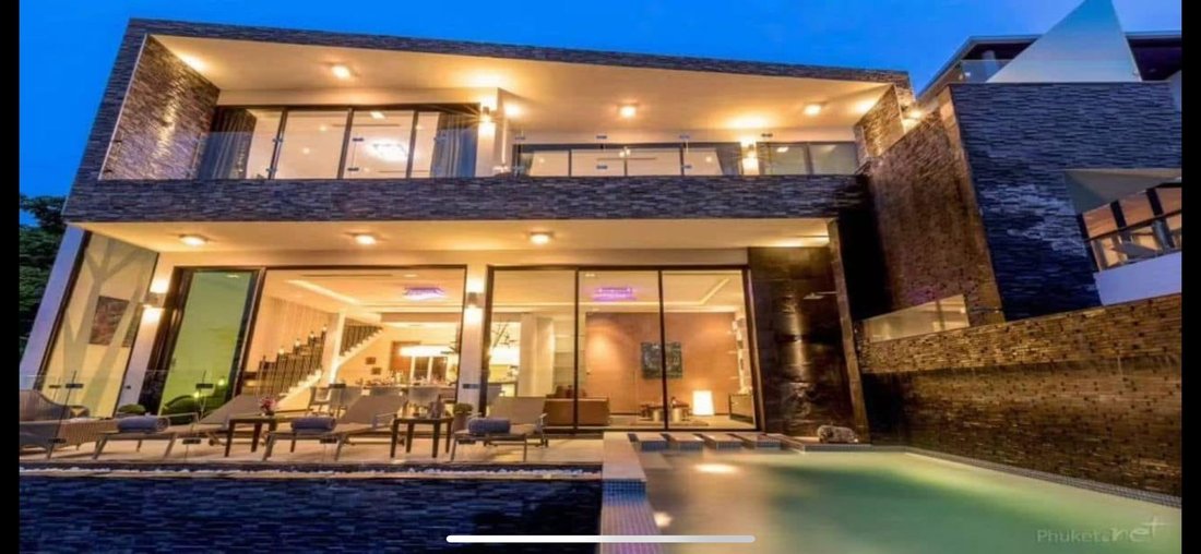 Luxury Seaview Villa 3 bedrooms for Sell in Bangtao