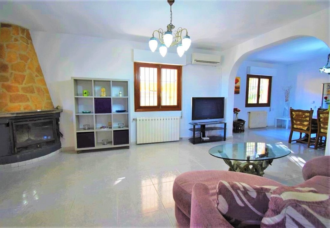 Villa in Orihuela, Valencian Community, Spain 3 - 15843063