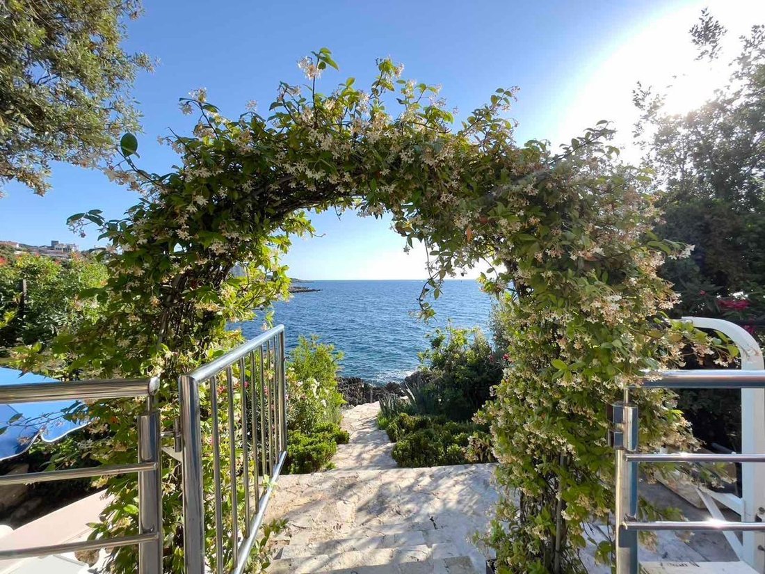 Villa in Utjeha-Bušat, Bar Municipality, Montenegro 5 - 15844474