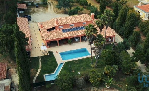 Townhouse in Sangalhos, Aveiro District, Portugal 1
