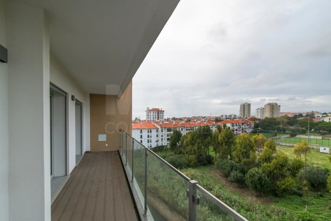 Apartment in Carcavelos e Parede, Lisbon, Portugal 2 - 15844104