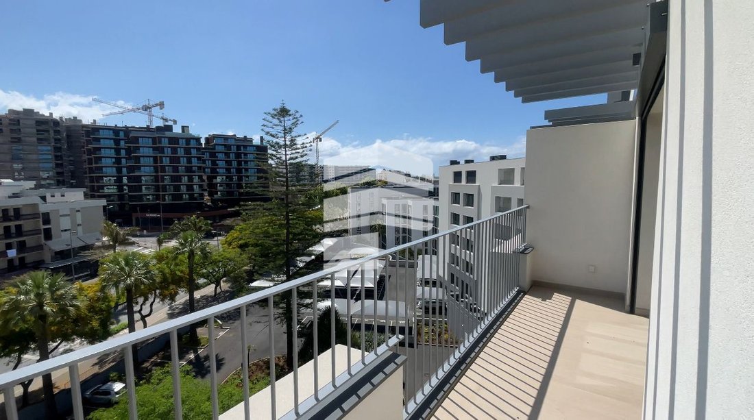 Apartment in Sao Martinho, Madeira, Portugal 3 - 15397393