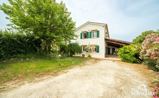Castle for Sale in San Clemente, Tuscany, Italy