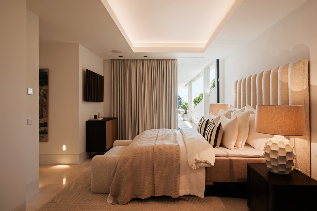 Apartment in La Quinta, Benahavis, Andalusia 3 - 15843827