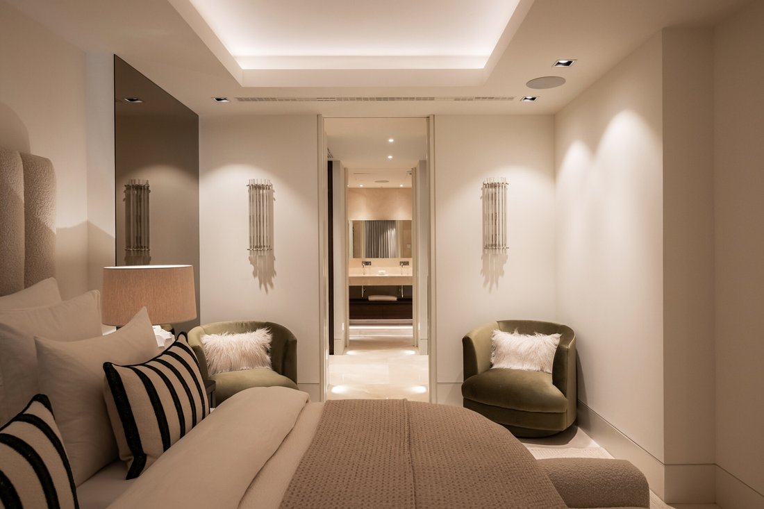 Apartment in La Quinta, Benahavis, Andalusia 5 - 15843827