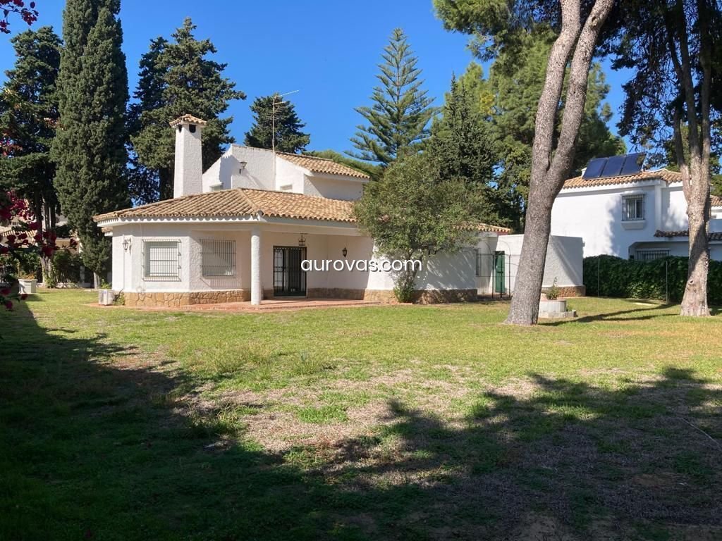 Chalet in El Puerto de Santa María, Andalusia, Spain 2 - 15846284