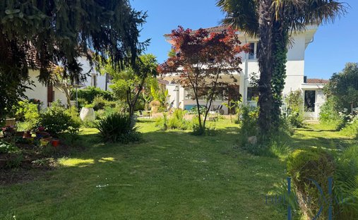 Castle for Sale in Marciac, Occitanie, France