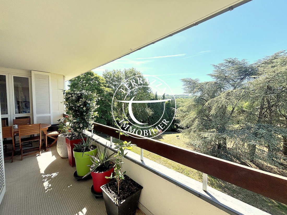 Appartamento a Le Plateau, Louveciennes, Francia 1 - 15347005