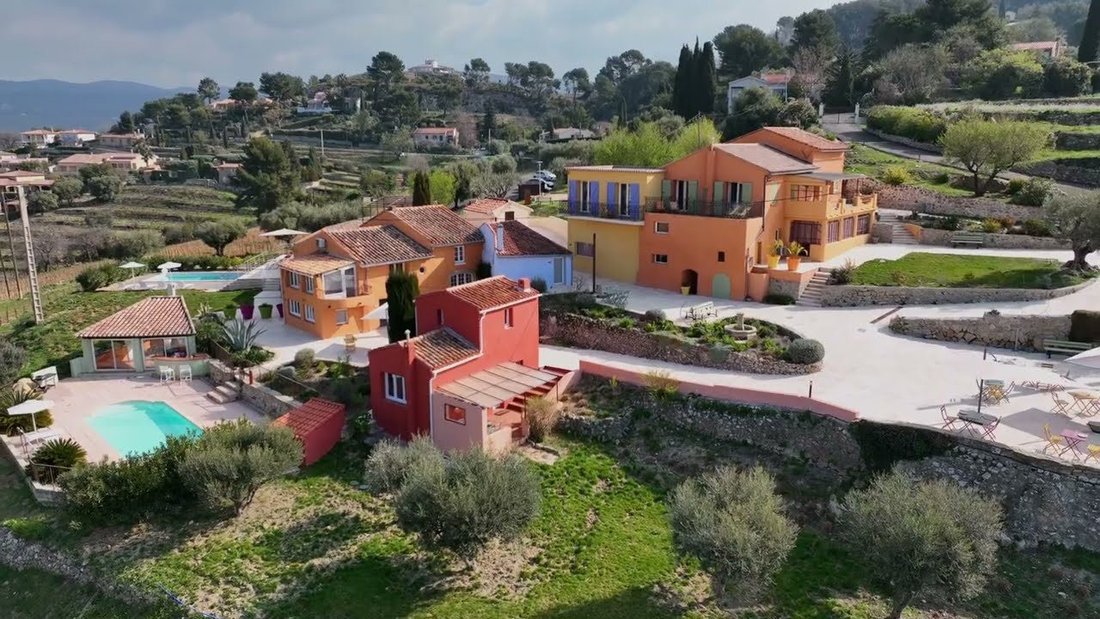 Maison à Le Beausset, Provence-Alpes-Côte d'Azur, France 1 - 15845662