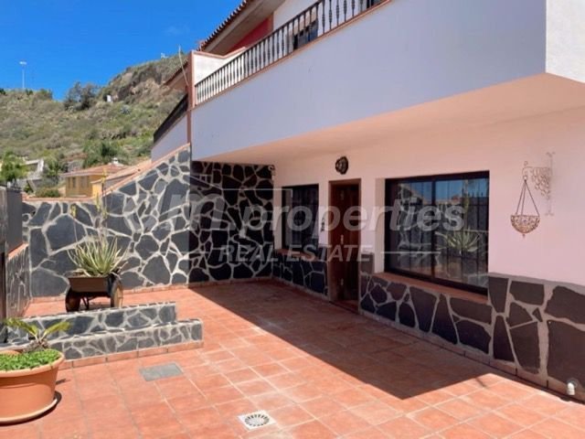 Villa in El Sauzal, Canary Islands, Spain 2 - 15846712