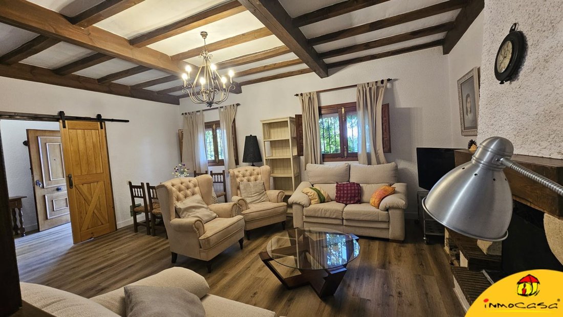 Chalet in Alcala la Real, Andalusia, Spain 3 - 15846441