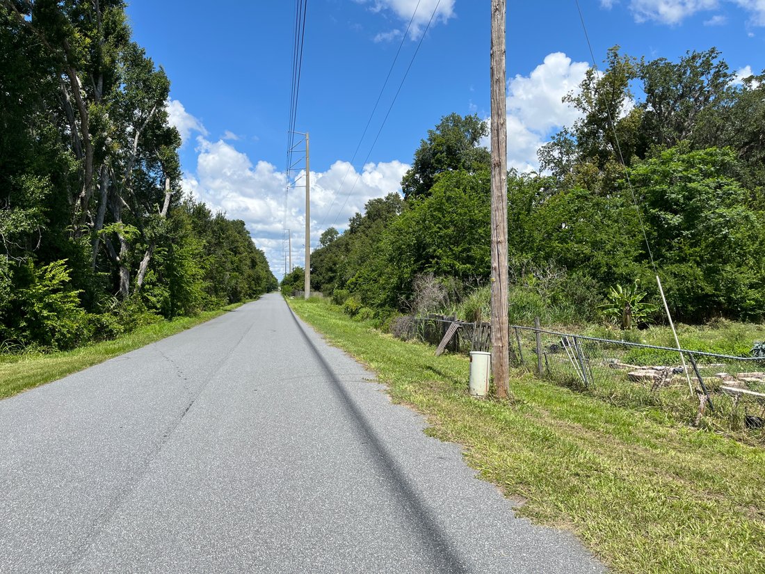 Land in Leesburg, Florida, United States 1 - 15847322