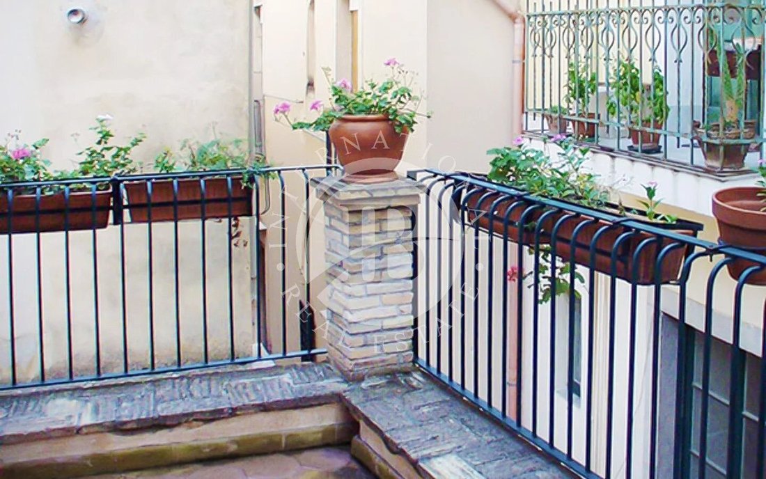 House in Taormina, Sicily, Italy 3 - 15847548