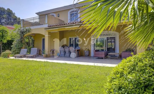 Villa a Mougins, Provenza-Alpi-Costa Azzurra, Francia 1