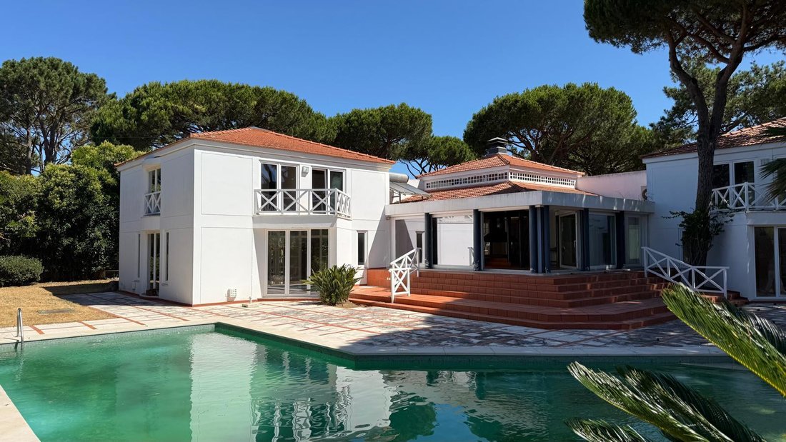 Villa in Cascais e Estoril, Lisbon, Portugal 1 - 15847041