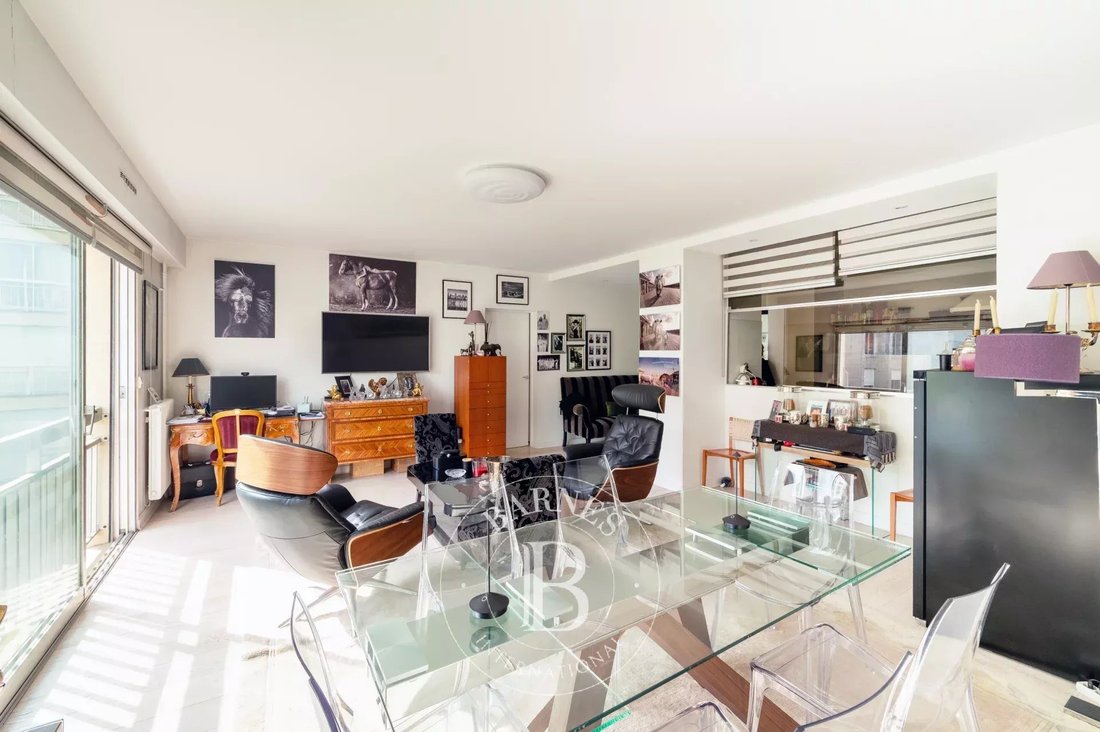 Apartment in Saint James-Général Koenig, Neuilly-sur-Seine, France 4 - 15847354