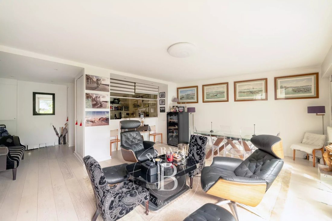 Apartment in Saint James-Général Koenig, Neuilly-sur-Seine, France 5 - 15847354