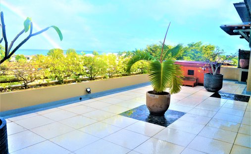 Apartment in Black River, Rivière Noire District, Mauritius 1