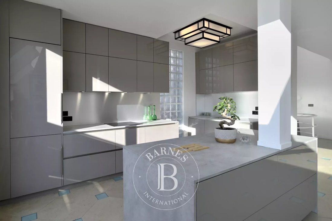 Apartment in Chaillot, Paris 16e Arrondissement, Paris 5 - 15847407