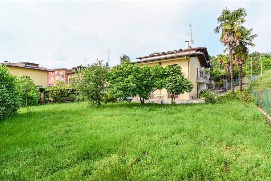 Villa in Intimiano, Lombardy, Italy 3 - 15847487
