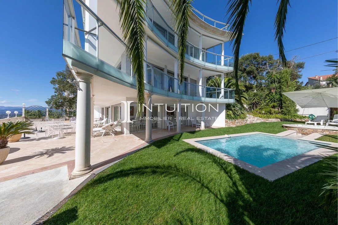 Villa in La Maure-Super Cannes, Vallauris, France 4 - 15847365