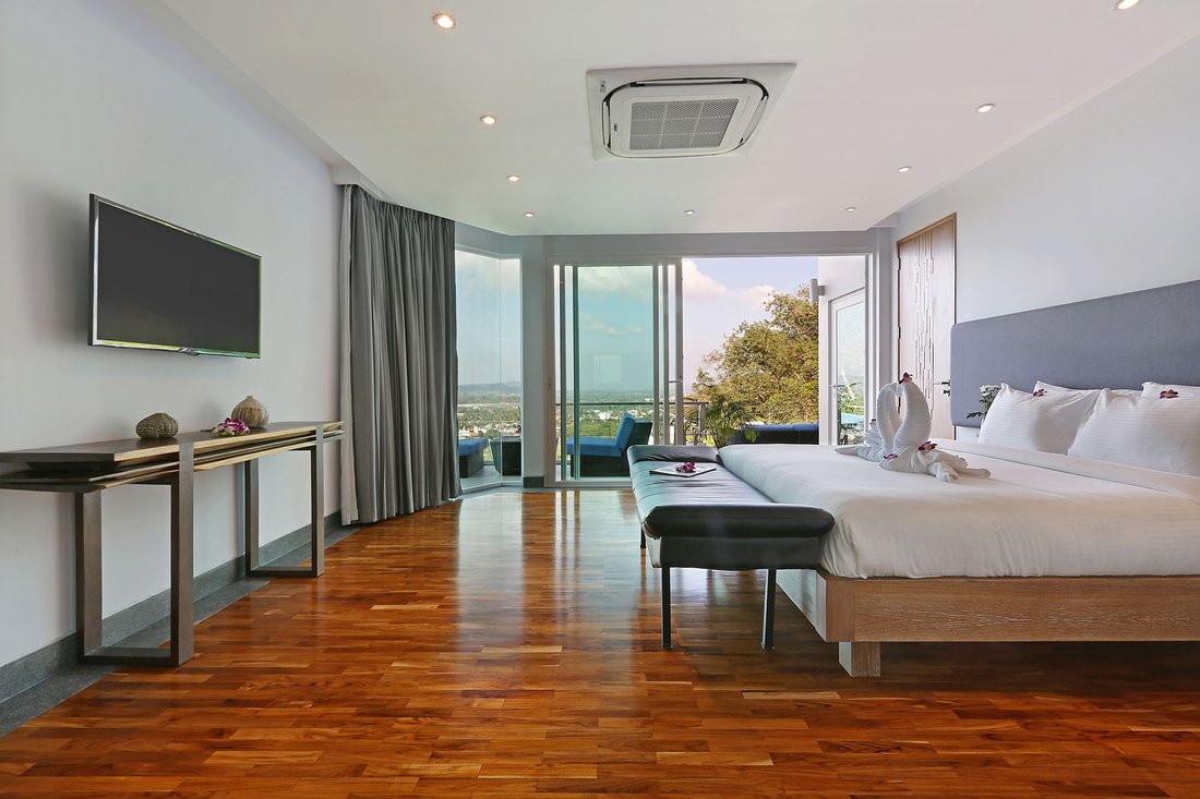 Villa in Choeng Thale, Phuket, Thailand 4 - 15851508