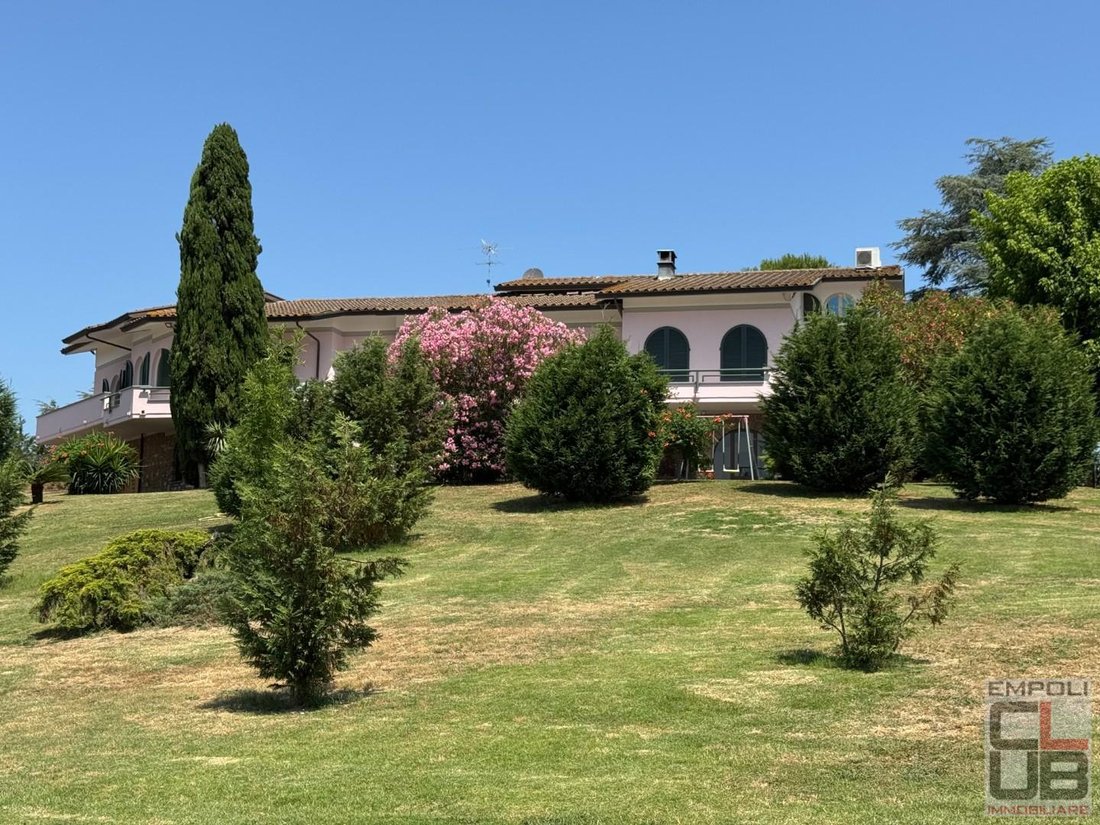 Villa in Center, Cerreto Guidi, Tuscany 4 - 15849885