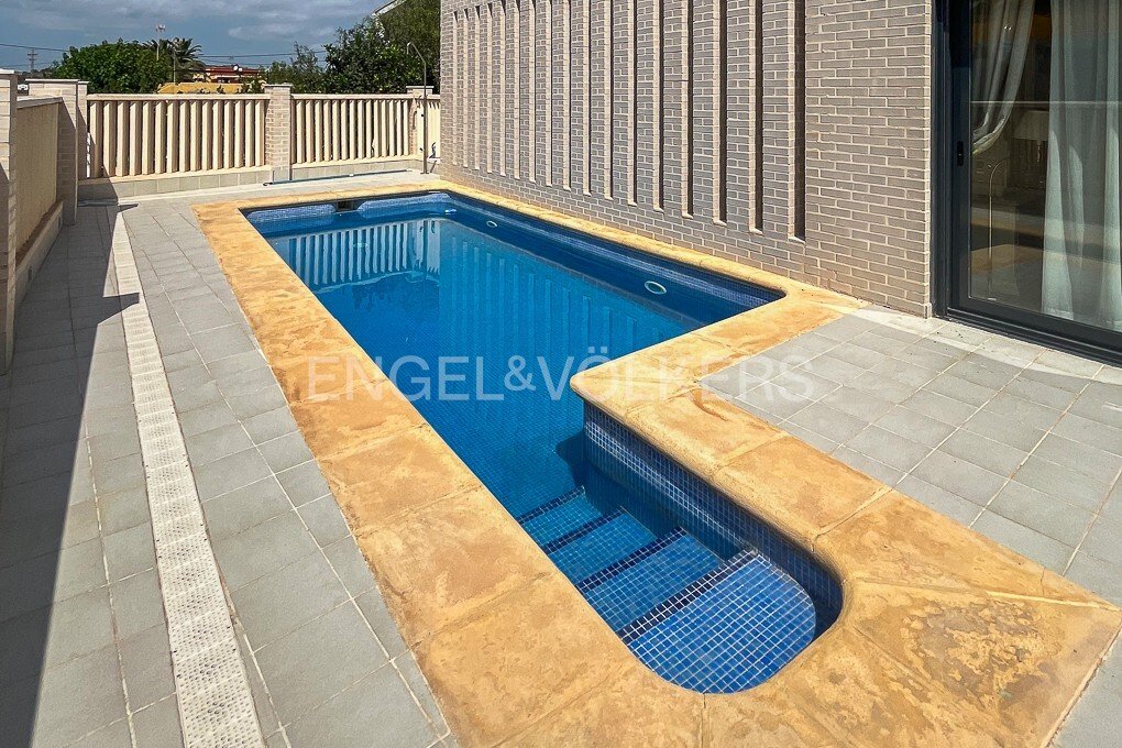 House in Cullera, Valencian Community, Spain 2 - 15850851