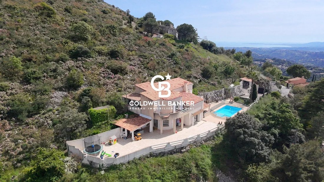 Villa in Aspremont, Provence-Alpes-Côte d'Azur, France 1 - 15847671