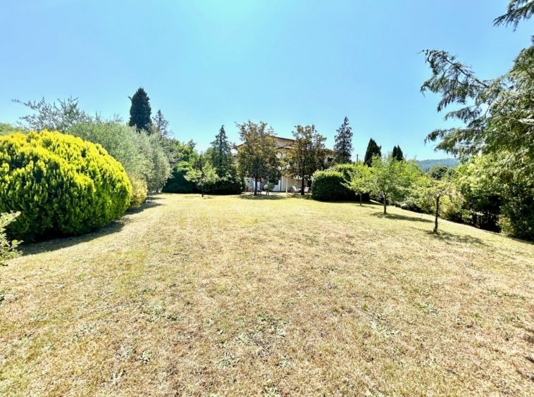 Villa in Camaiore, Tuscany, Italy 4 - 15849368