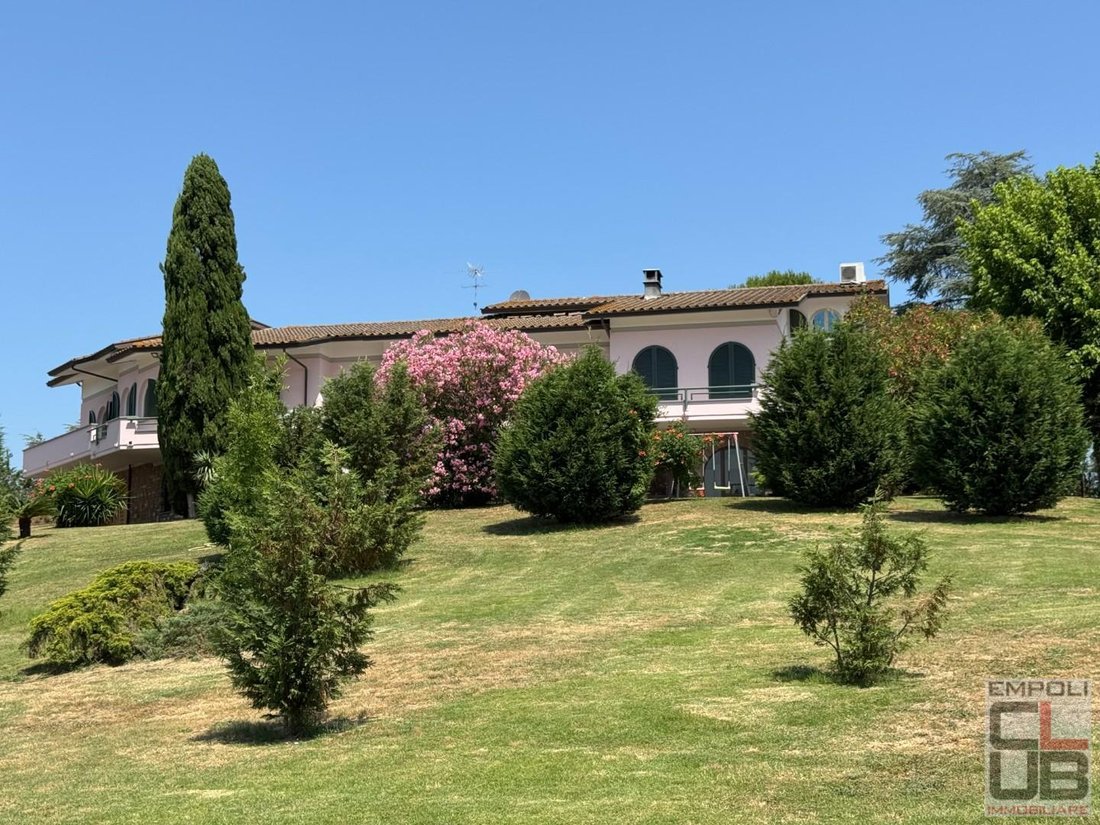 Villa in Center, Cerreto Guidi, Tuscany 3 - 15849885