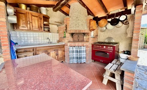 Villa a Camaiore, Toscana, Italia 1