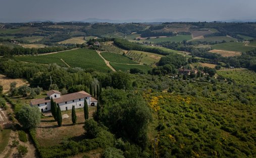 Country House in Center, Montespertoli, Tuscany 1
