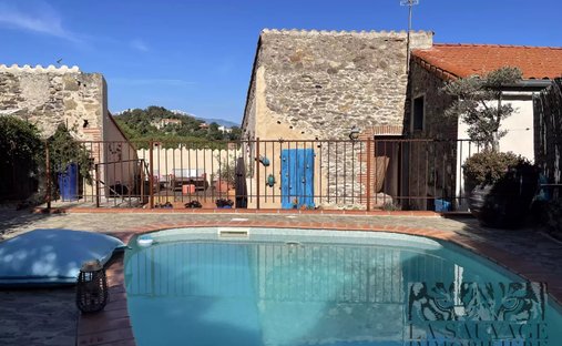 House in Montesquieu-des-Alberes, Occitania, France 1