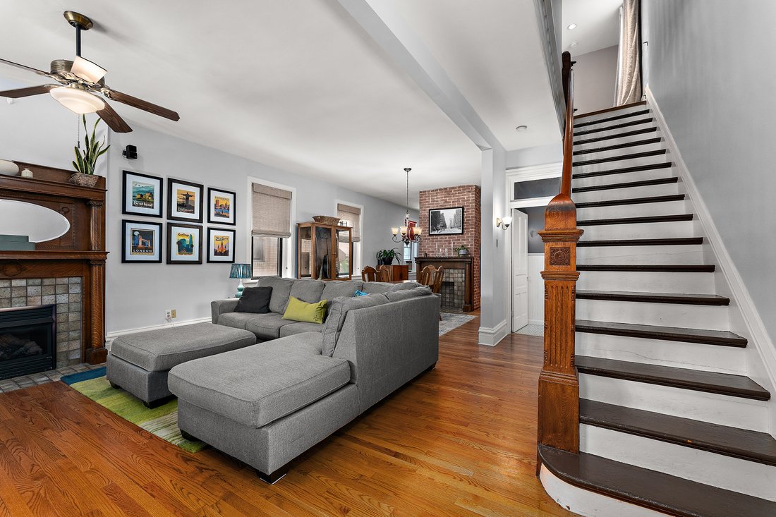 House in Pittsburgh, Pennsylvania, United States 4 - 15848841
