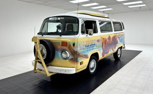 Awesome Murals/1600cc Flat 4/4-Speed Manual/Long Term Owner/Power Front Discs in Morgantown, United States 1