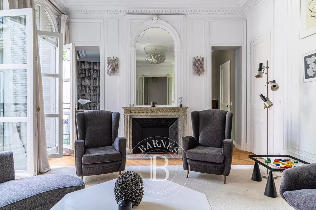 Apartment in Chaillot, Paris 16e Arrondissement, Paris 4 - 15848069