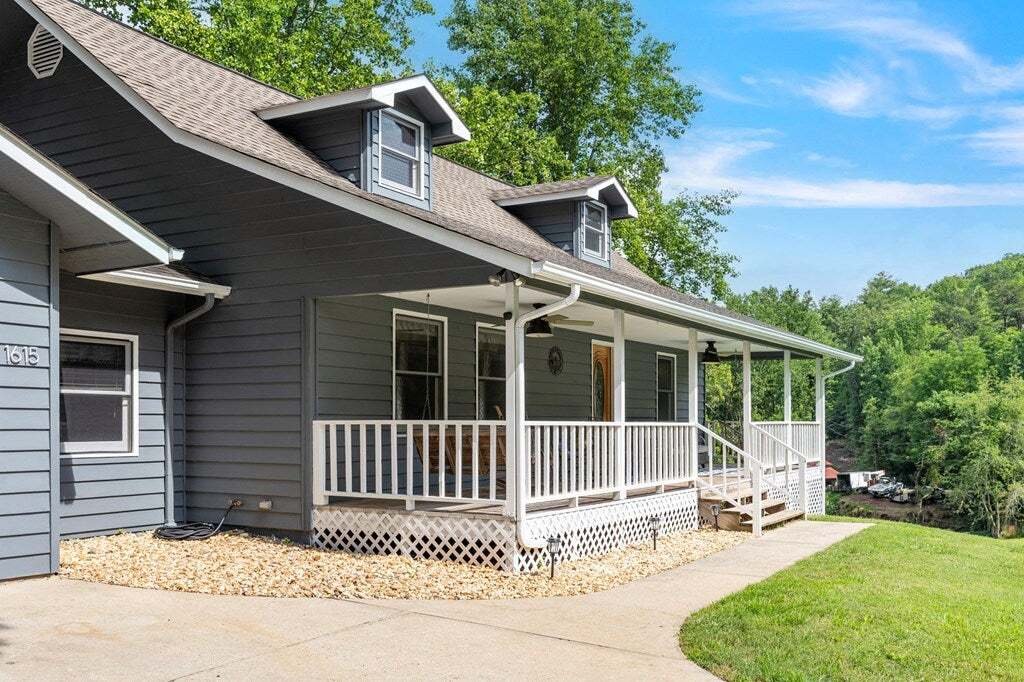 House in Hayesville, North Carolina, United States 5 - 15848926