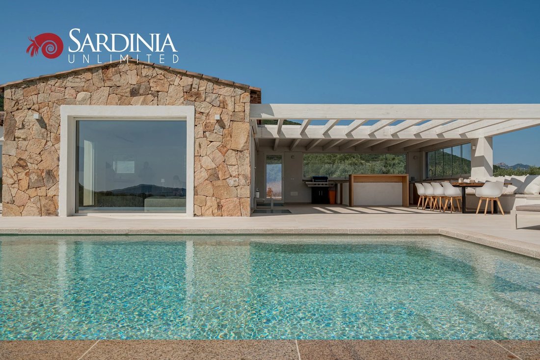 Villa in Porto Rotondo, Olbia, Sardinia 2 - 15847683