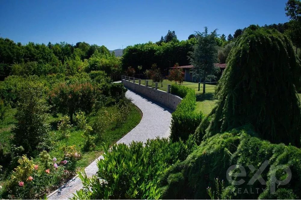Casa a Vila Nova de Souto d'El-Rei, Distretto di Viseu, Portogallo 1 - 15848321