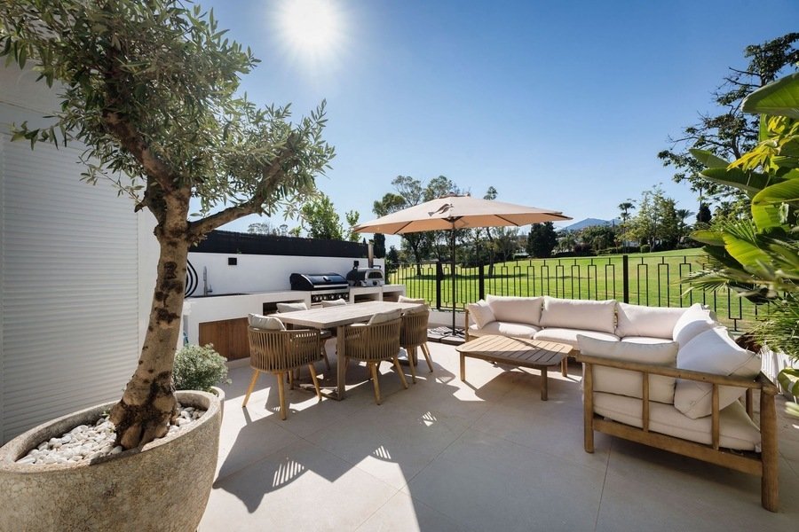 Townhouse in Ciudad Jardin (District), Malaga, Spain 1 - 15848392