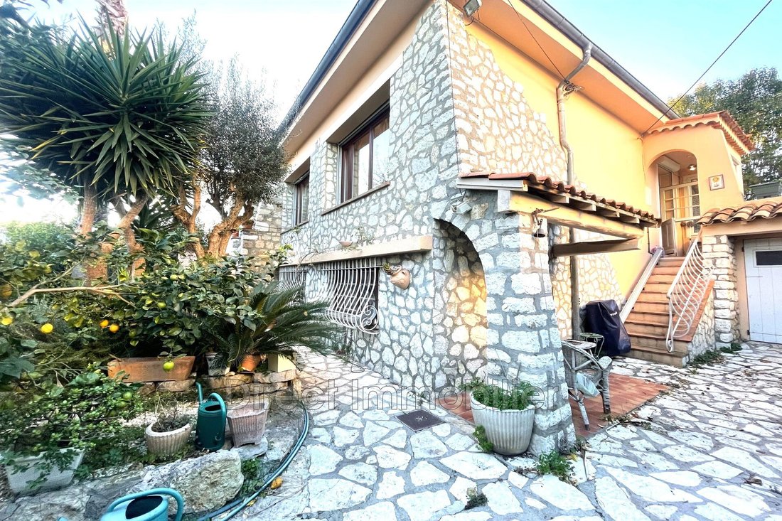 Villa in Ponteil, Antibes, France 1 - 15847961