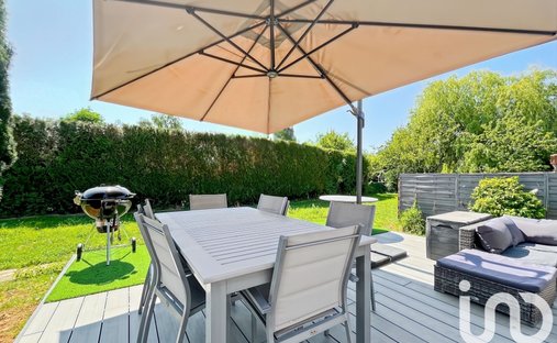 Maison à Servon, Île-de-France, France 1
