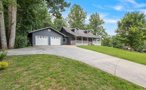 House in Hayesville, North Carolina, United States 1