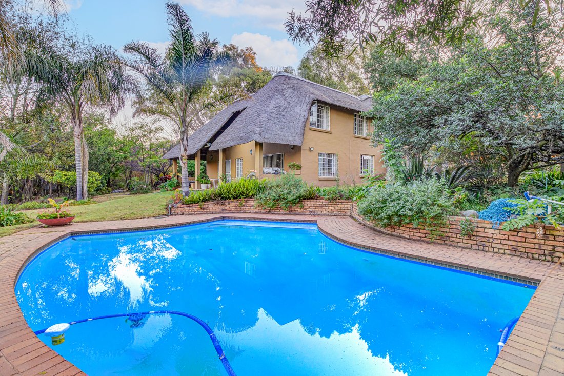 Estate in Bromhof, Gauteng, South Africa 1 - 15848614
