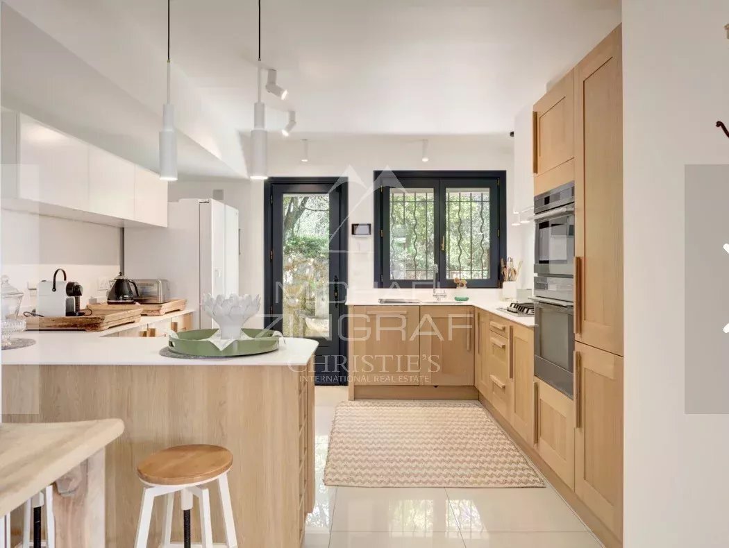 Villa in Saint-Cézaire-sur-Siagne, Provence-Alpes-Côte d'Azur, France 5 - 15769177