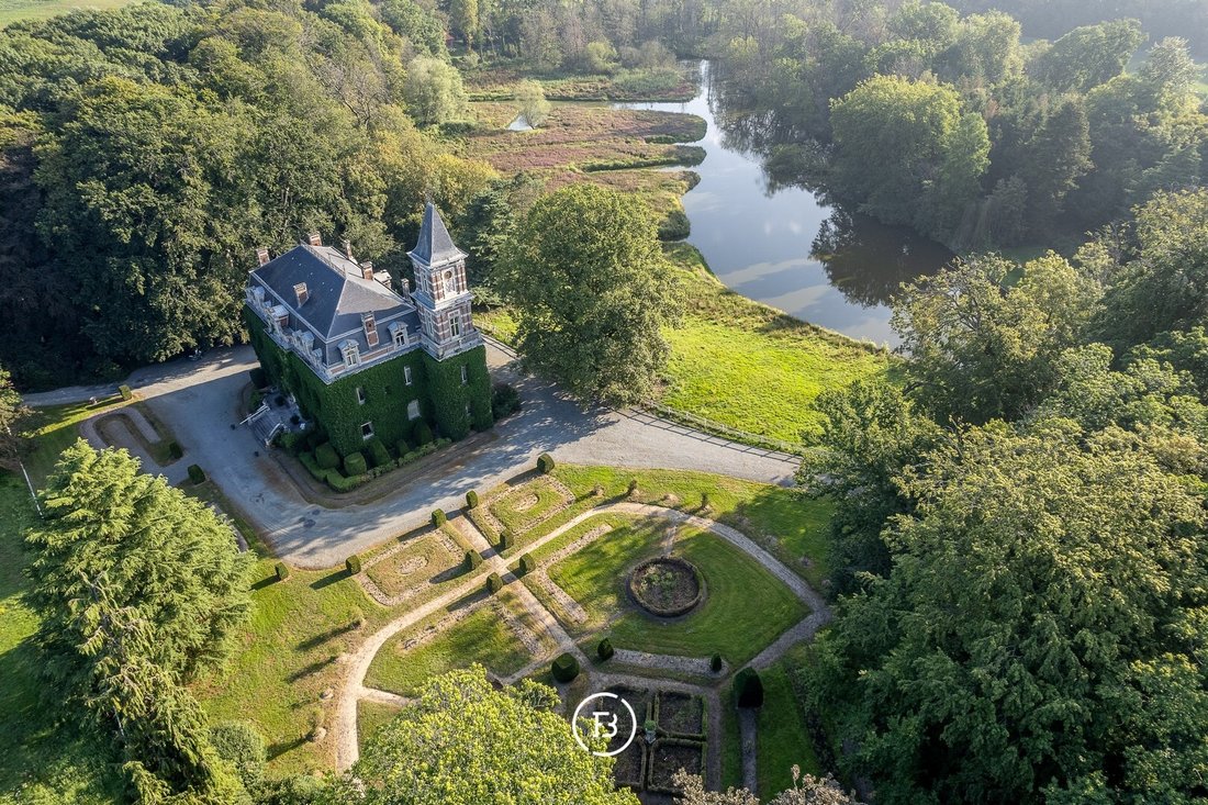 Runenborg: A Whisper of Flanders’ Golden Past, Where Time Stands Still