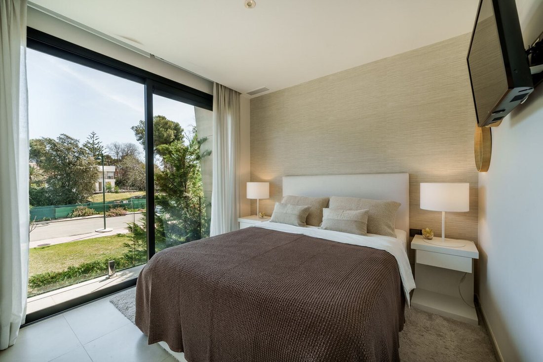 House in Puerto Banus, Marbella, Spain 5 - 15848357
